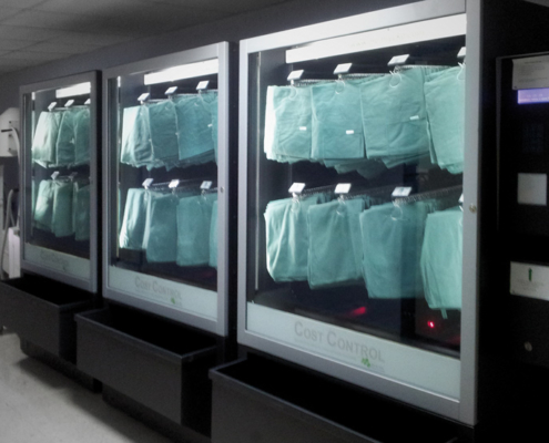Vending machine for surgical scrubs